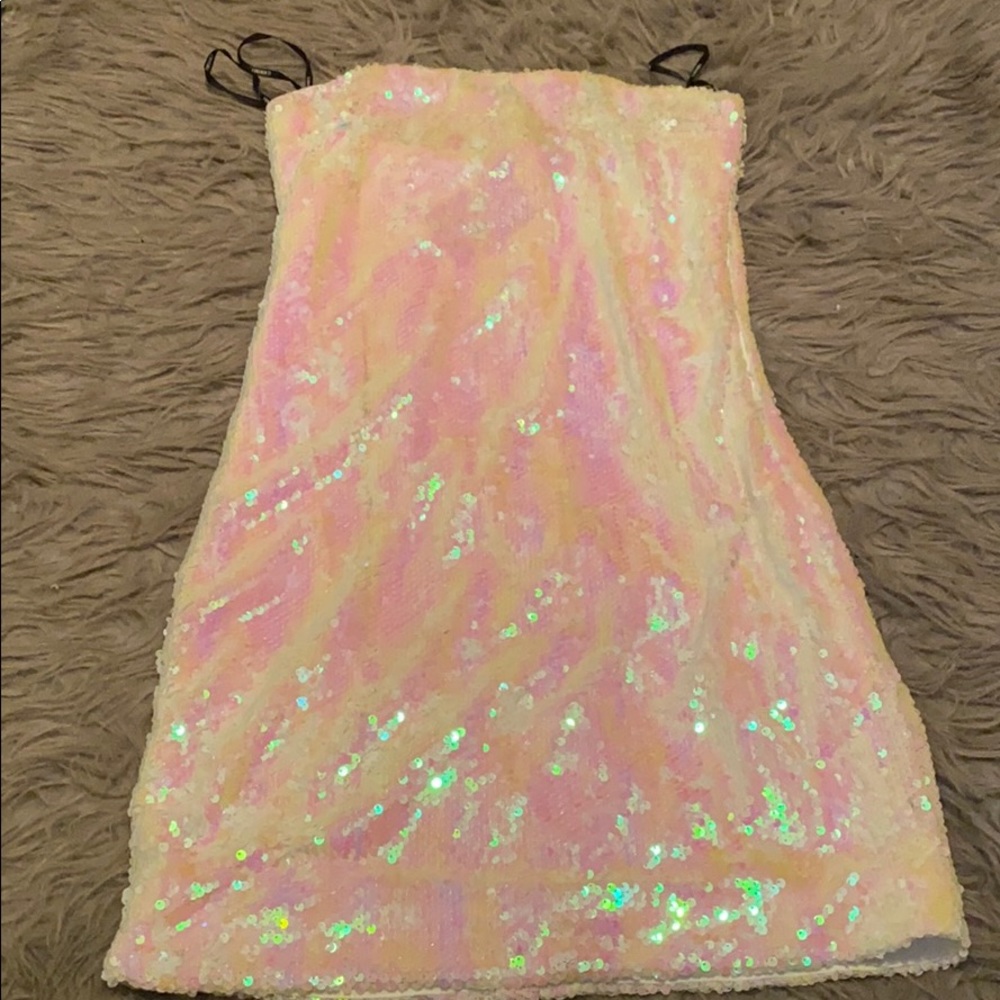 mini dress